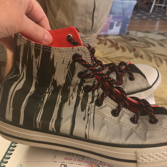 Other - Converse Allstars Size 5